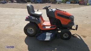 2012 HUSQVARNA YTH224T petrol ride on mower - 6