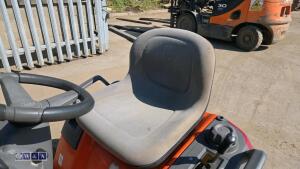 2012 HUSQVARNA YTH224T petrol ride on mower - 20