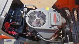 2012 HUSQVARNA YTH224T petrol ride on mower - 23