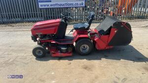 WESTWOOD petrol ride on mower c/w collector - 2
