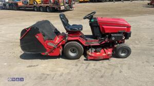 WESTWOOD petrol ride on mower c/w collector - 6