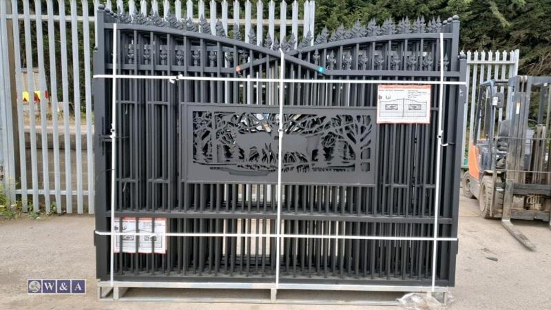 1 x Pair of entrance gates with woodland design (Approximately 20' x 7')