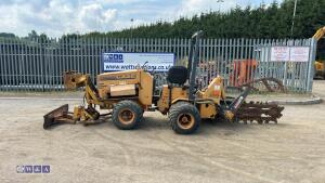 CASE MAXI SNEAKER SERIES-3 kubota diesel trencher c/w front blade, weights & rops (s/n JAF0199885) - 2