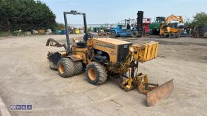 CASE MAXI SNEAKER SERIES-3 kubota diesel trencher c/w front blade, weights & rops (s/n JAF0199885) - 4