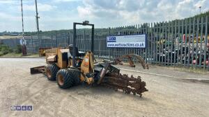 CASE MAXI SNEAKER SERIES-3 kubota diesel trencher c/w front blade, weights & rops (s/n JAF0199885) - 5