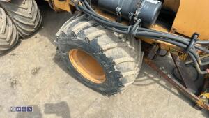 CASE MAXI SNEAKER SERIES-3 kubota diesel trencher c/w front blade, weights & rops (s/n JAF0199885) - 13