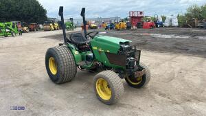 JOHN DEERE 4115 4wd hydrostatic tractor c/w spool valve, turf tyres & 3-point linkage (s/n D111057) - 13