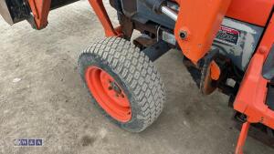 KUBOTA STa-30 4wd hydrostatic compact tractor c/w front loader & backhoe - 22