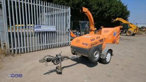 2002 JENSEN 528 Kubota diesel fast tow woodchipper (s/n 5502041180)