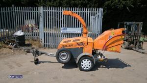 2002 JENSEN 528 Kubota diesel fast tow woodchipper (s/n 5502041180) - 2