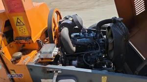 2002 JENSEN 528 Kubota diesel fast tow woodchipper (s/n 5502041180) - 13