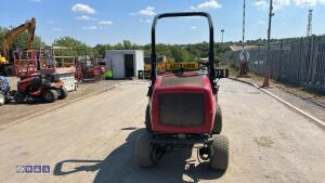 2012 TORO GM3400 4wd 5ft out front mower (AE13 HRN)(V5 in office) - 4