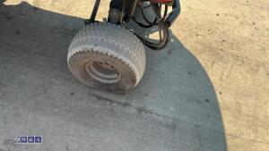 2012 TORO GM3400 4wd 5ft out front mower (AE13 HRN)(V5 in office) - 12