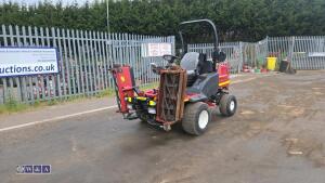 2018 TORO LT3340 4wd triple cylinder mower (YX68 DWM) (s/n 403210402)