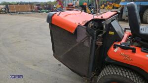 2010 KUBOTA G23 diesel hydrostatic ride on mower c/w collector (s/n 11723) - 24