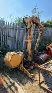BOMFORD hedge cutter c/w cable controls, Pto & axle brackets