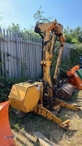 BOMFORD hedge cutter c/w cable controls, Pto & axle brackets - 2