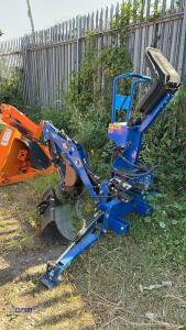 2020 METRO-STAL 3-point linkage backhoe c/w stabiliser kit, digging & ditching bucket c/w quick hitch - 2