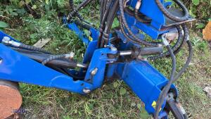 2020 METRO-STAL 3-point linkage backhoe c/w stabiliser kit, digging & ditching bucket c/w quick hitch - 13