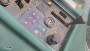 2007 HAYTER LT324 4wd triple cylinder mower (s/n 280000015) - 20