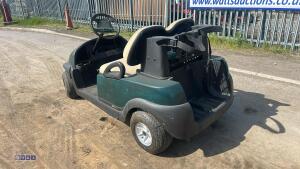 CLUB CAR electric golf buggy c/w charger (s/n 657992) - 3