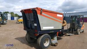 TRILO SG400 trailed vacuum sweeper - 5
