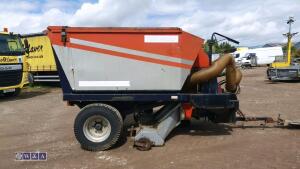 TRILO SG400 trailed vacuum sweeper - 6