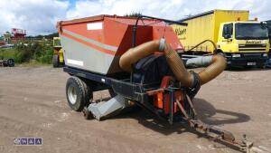 TRILO SG400 trailed vacuum sweeper - 7