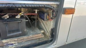 1980 VOLVO B58-60 tractor pulling bus / racing bus c/w garage to the rear & living quarters to the front, full rear lift door, internal rear winch, leisure batteries, 5 x bunk beds (KGY 432V)(taxation class HGV 16.5t)(V5 & plating certificate in office) - 21