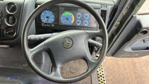 MERCEDES ATEGO 1823 4x2 500kva generator wagon (T83 YAW) with dual CUMMINS 250kva generator sets - 37