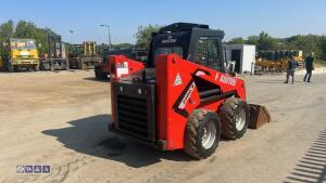 2020 MANITOU 2200R skidsteer (s/n RKOE205539) with bucket - 5