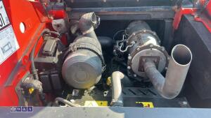 2020 MANITOU 2200R skidsteer (s/n RKOE205539) with bucket - 14