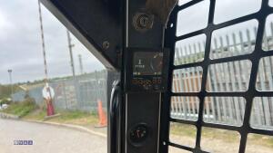2020 GEHL DT105 r/t skid steer loader with bucket & 3rd service (s/n GHLRT105FOD701675) - 20