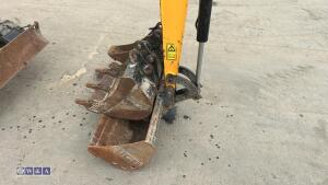 2022 JCB 16C rubber tracked excavator (s/n 3206050) with 3 buckets, blade, piped, expanding tracks & canopy - 9