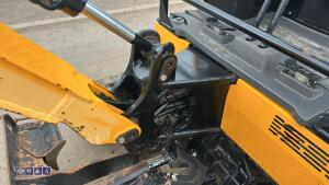 2022 JCB 16C rubber tracked excavator (s/n 3206050) with 3 buckets, blade, piped, expanding tracks & canopy - 16