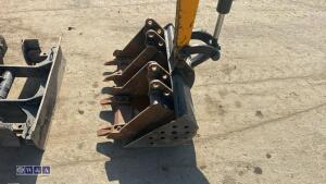 2022 JCB 8008 rubber tracked excavator (s/n 3165715) with 3 buckets, blade, piped, expanding tracks & ROPS - 9