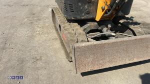 2018 LX08.9B rubber tracked excavator (s/n 1810262) with 4 buckets, blade & Q/hitch - 10