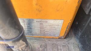 2018 LX08.9B rubber tracked excavator (s/n 1810262) with 4 buckets, blade & Q/hitch - 19