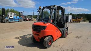 2012 LINDE H35T gas forklift (s/n H2X393C03139) with duplex mast & side-shift - 5
