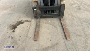 2016 JUNGHEINRICH TFG425 gas forklift (9960)(s/n FN522879) with triple mast & side-shift - 9