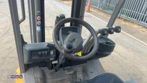 2016 JUNGHEINRICH TFG425 gas forklift (9960)(s/n FN522879) with triple mast & side-shift - 16