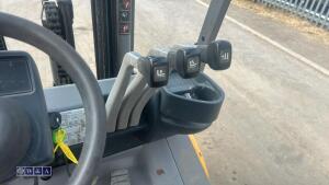 2016 JUNGHEINRICH TFG425 gas forklift (9960)(s/n FN522879) with triple mast & side-shift - 19