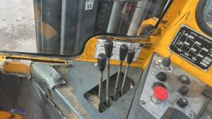 2005 COMBILIFT C4000 4t diesel driven forklift truck with triple mast & fork positioner (s/n 5142) - 17
