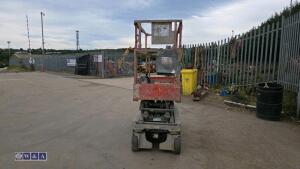 2013 SKYJACK SJ111 3219 battery driven scissor lift (s/n 22049445) - 3