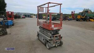 2013 SKYJACK SJ111 3219 battery driven scissor lift (s/n 22049445) - 6