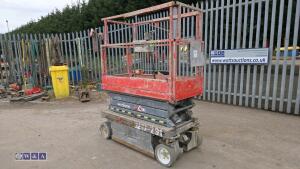 2014 SKYJACK SJ111 3219 battery driven scissor lift (s/n 22067650) - 3