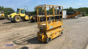 2014 HAULOTTE OPTIMUM 8 battery driven scissor lift (s/n CE803919) - 5