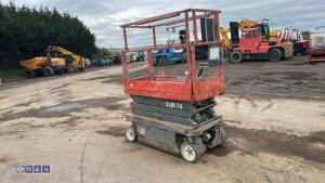 2011 SKYJACK SJ111 3219 battery driven scissor lift (s/n 22026493) - 12