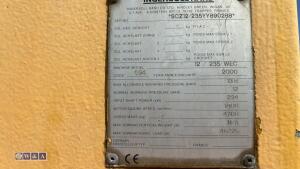 2000 INGERSOLL RAND 12/235 fast tow compressor c/w Caterpillar 3306 engine (s/n 890288) - 23