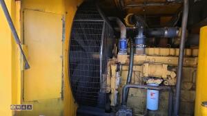 2000 INGERSOLL RAND 12/235 fast tow compressor c/w Caterpillar 3306 engine (s/n 890504) - 14